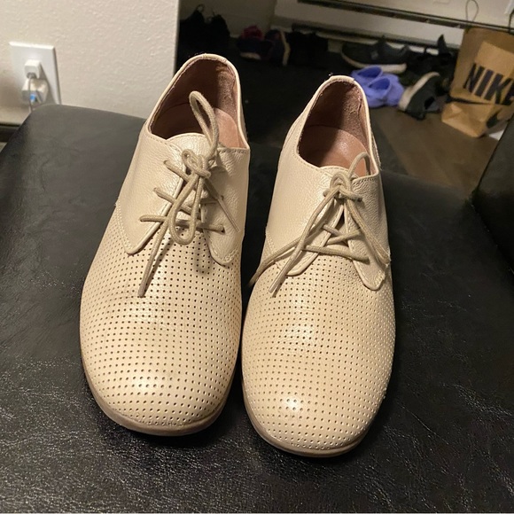 Dansko Louise Women’s Tan Leather Laces Oxford Dress Shoes Size 36/5.5US - Picture 2 of 14